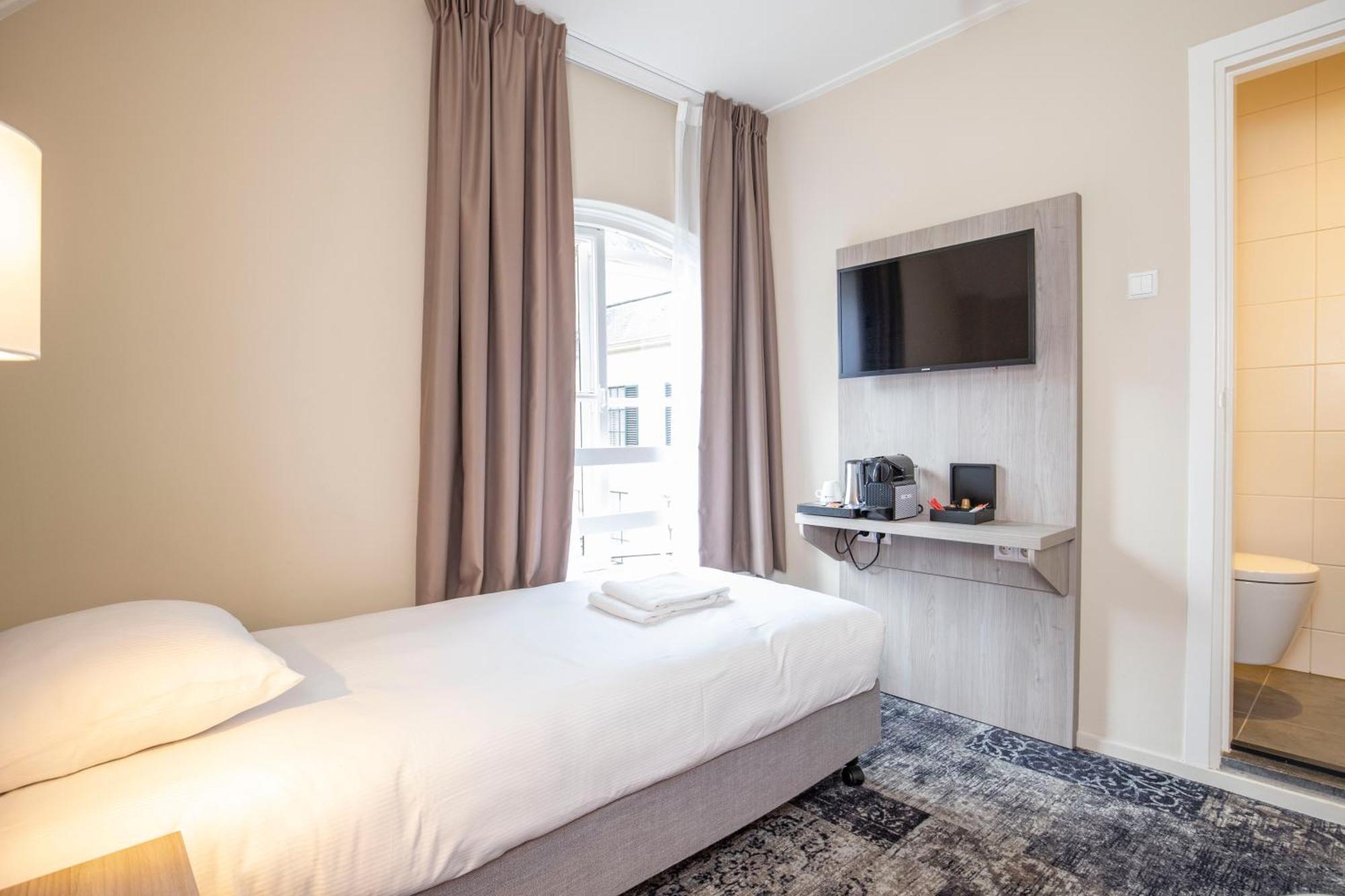 Fletcher Hotel Landgoed Huis Te Eerbeek Exterior photo