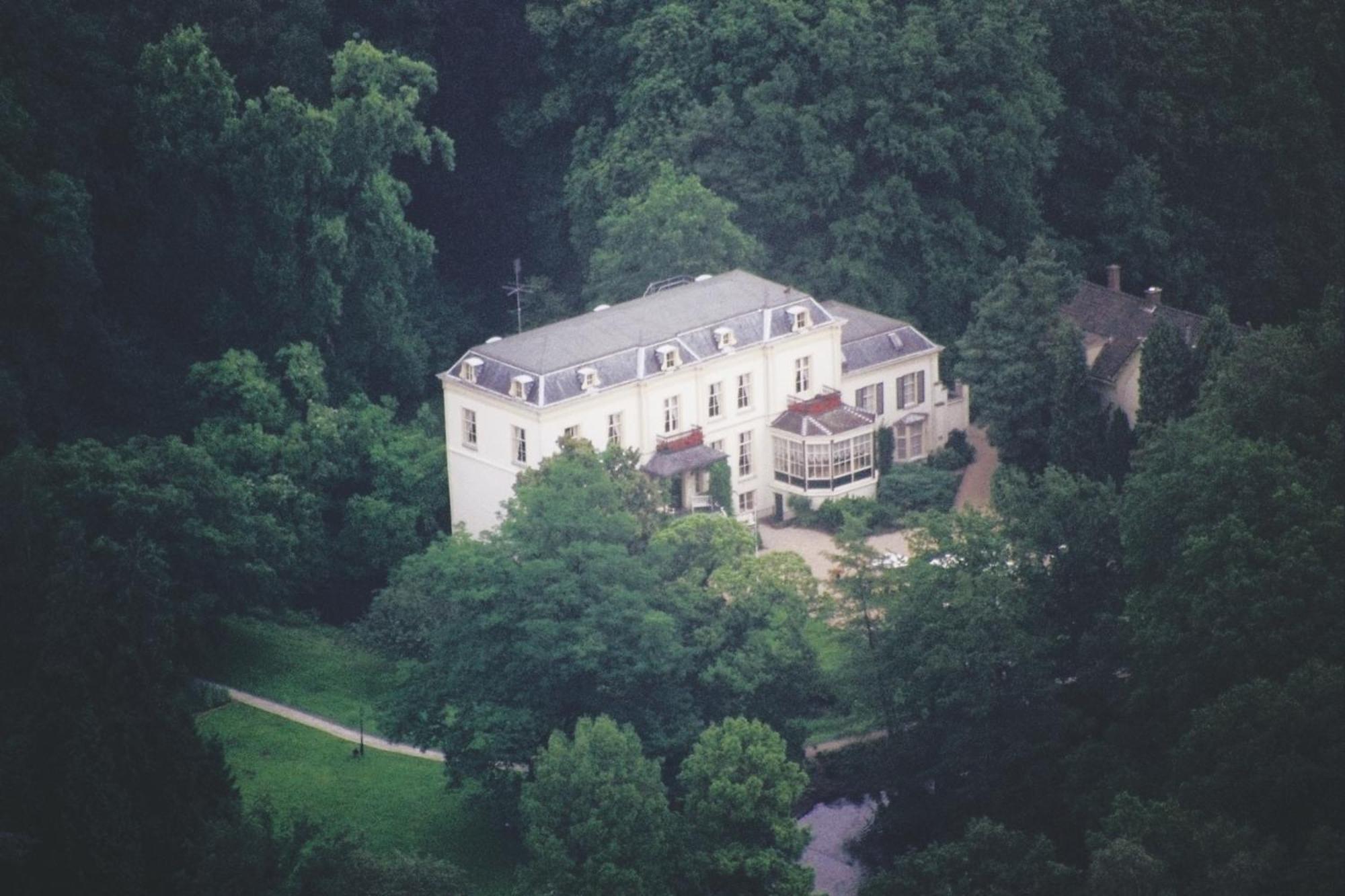 Fletcher Hotel Landgoed Huis Te Eerbeek Exterior photo